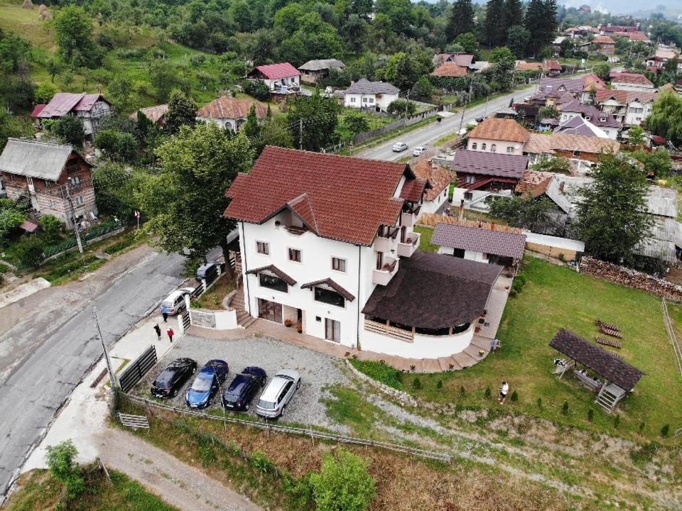 Heaven Guesthouse Corbeni Buitenkant foto