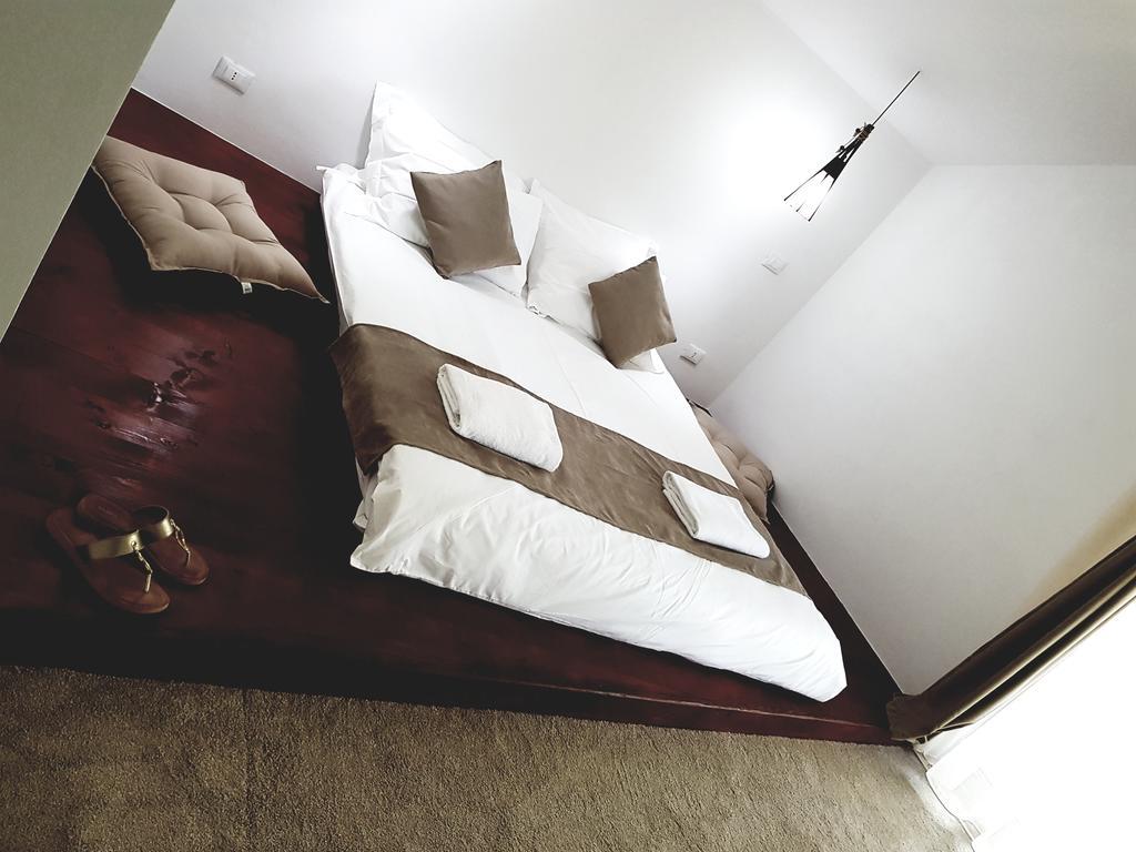 Heaven Guesthouse Corbeni Buitenkant foto