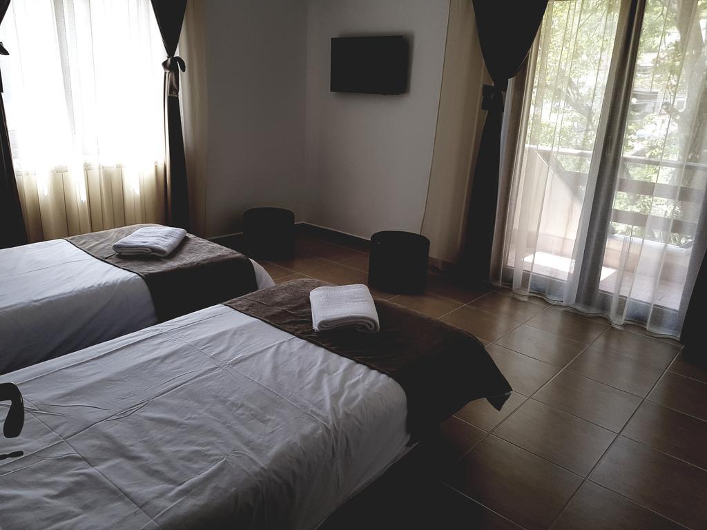 Heaven Guesthouse Corbeni Buitenkant foto