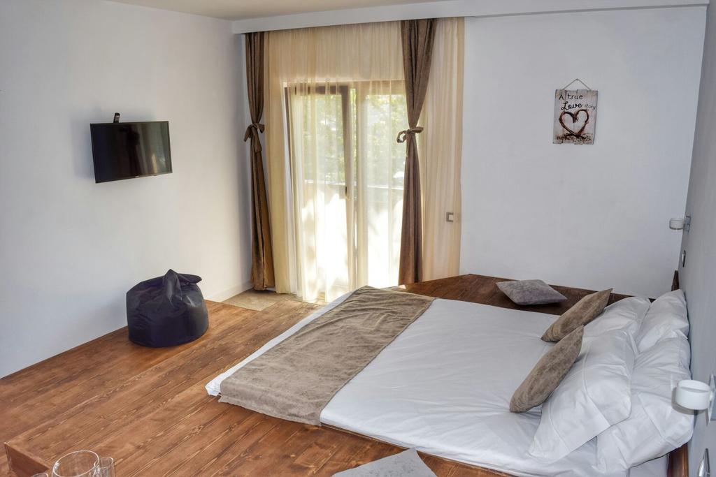 Heaven Guesthouse Corbeni Buitenkant foto