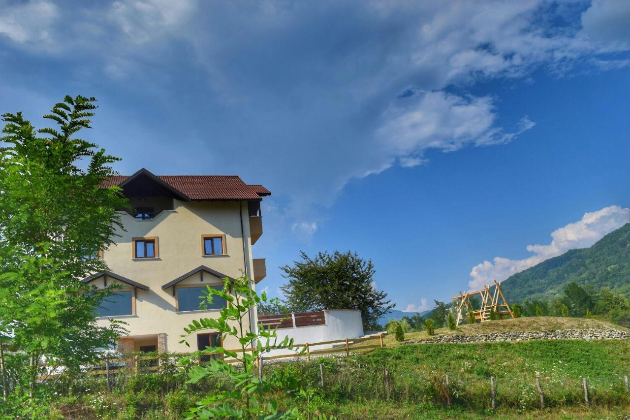 Heaven Guesthouse Corbeni Buitenkant foto